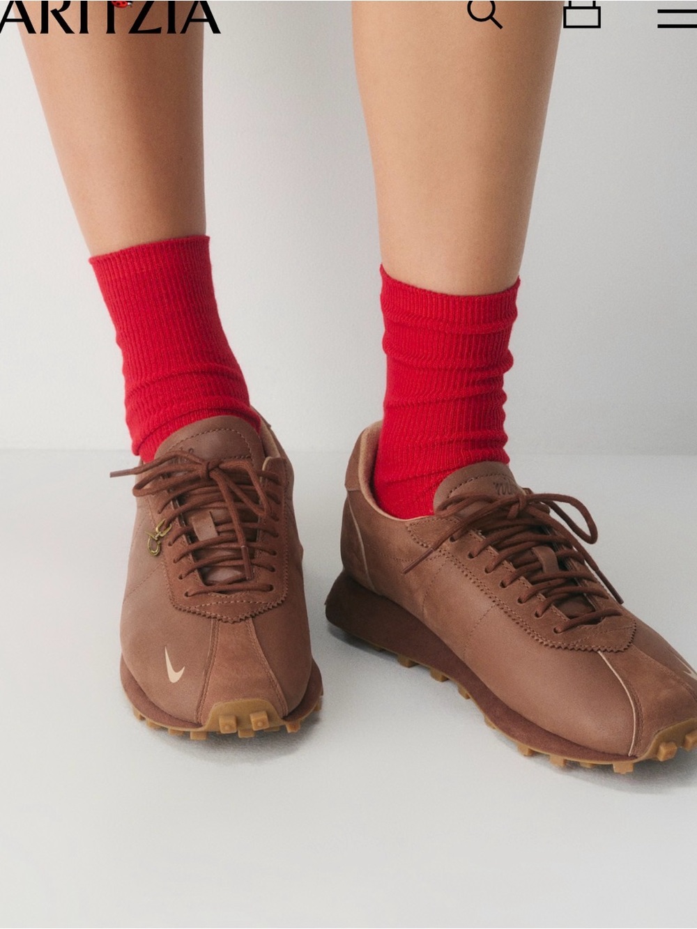 Nike x Aritzia LD-1000 ‘EDITION A’ Sneakers.
